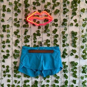 Speed Up Low-Rise Lined Short 2.5" size 4 in color blue Nile